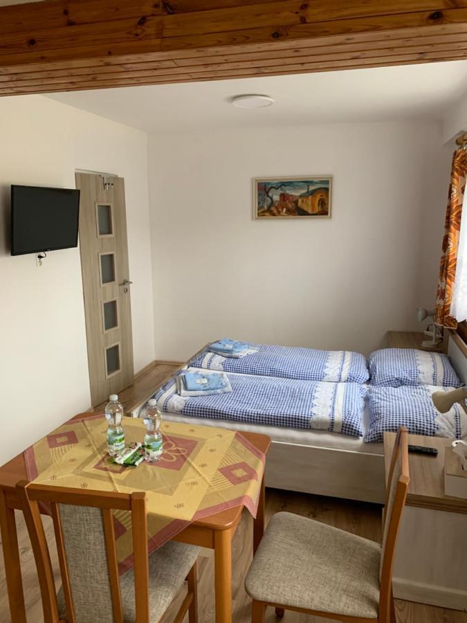 Privat Zelezny Brod Apartment Exterior photo